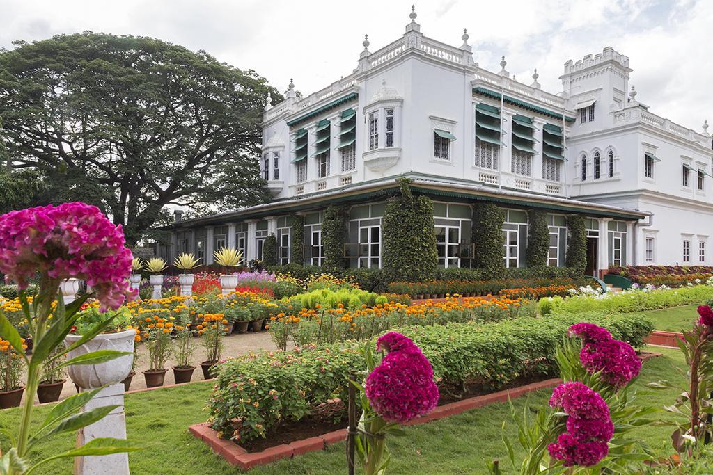 The Green Hotel Майсуру Екстер'єр фото